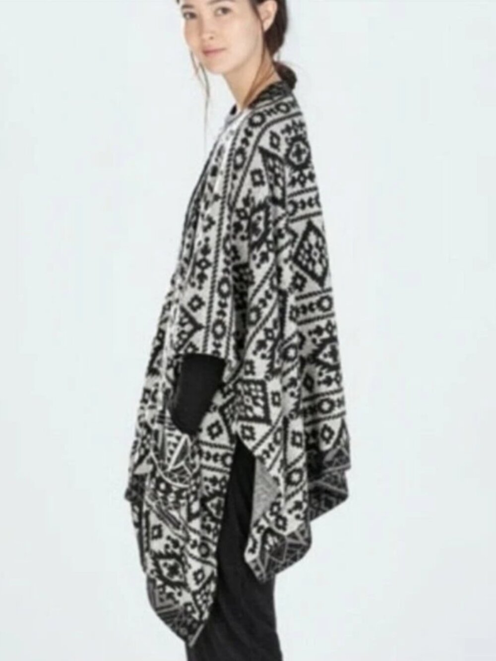 Zara TRF Aztec Tribal Geometric Open Front Cardigan Kimono - Size Medium